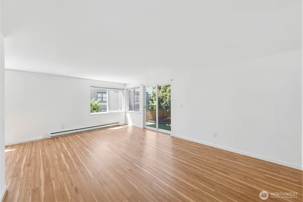 $342,000 | 11556 Greenwood Avenue North, Unit 105, Seattle, WA 98133