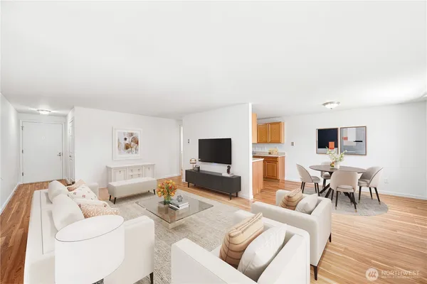 $342,000 | 11556 Greenwood Avenue North, Unit 105, Seattle, WA 98133