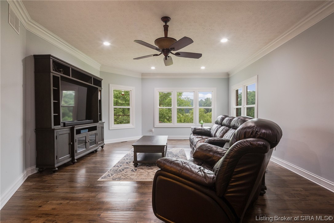 993 Baumann Drive North Floyds Knobs, IN 47119 - Photo 32 of 96