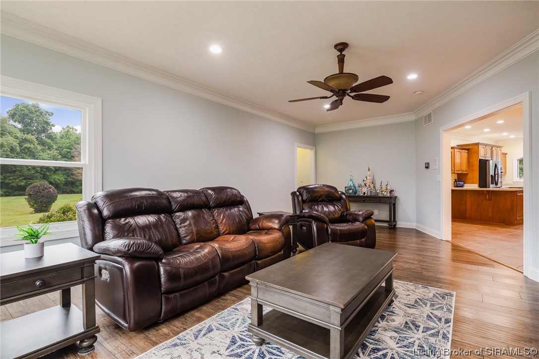 993 Baumann Drive North Floyds Knobs, IN 47119 - Photo 33 of 96