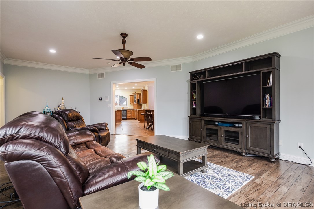 993 Baumann Drive North Floyds Knobs, IN 47119 - Photo 35 of 96