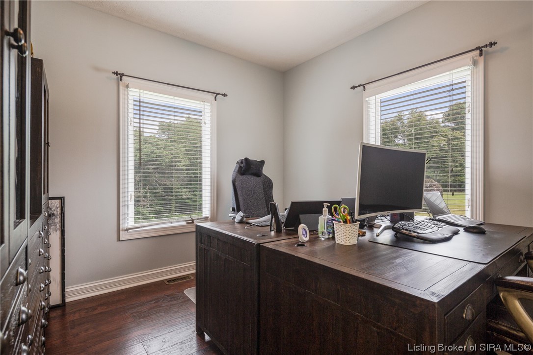 993 Baumann Drive North Floyds Knobs, IN 47119 - Photo 38 of 96