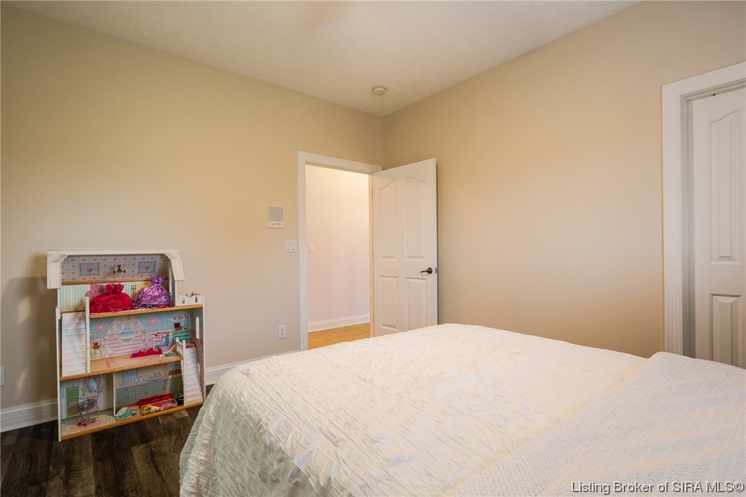 993 Baumann Drive North Floyds Knobs, IN 47119 - Photo 47 of 96