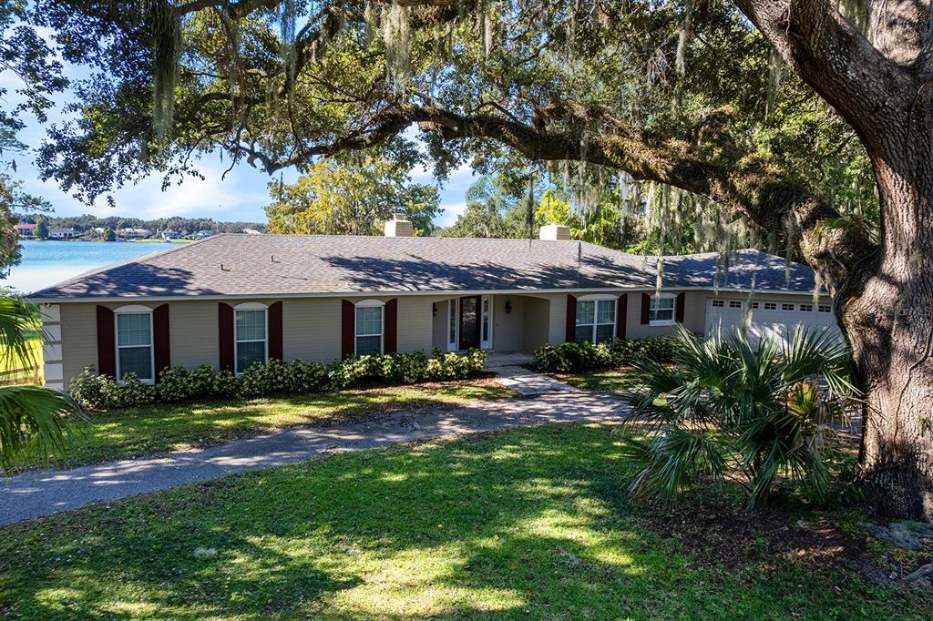 633 Balmoral Road Winter Park, FL 32789 - Photo 8 of 9