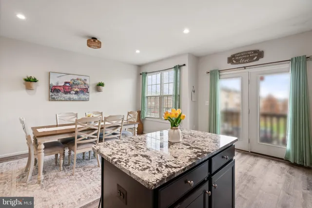 $3,250 | 15981 Marsh Place, Haymarket, VA 20169