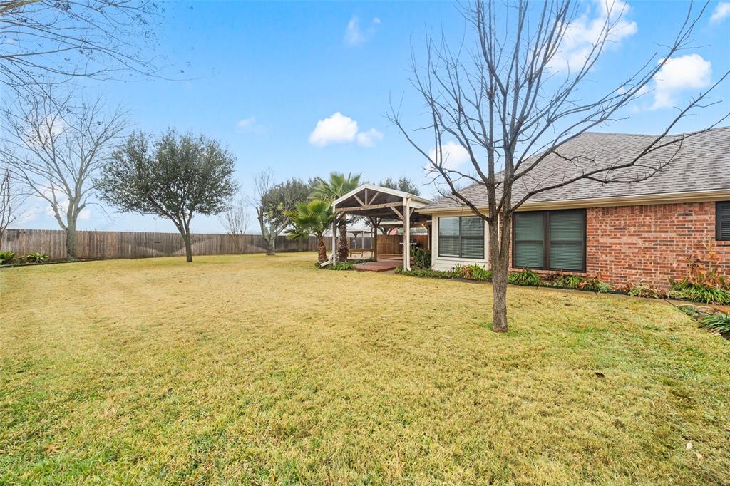 712 North Old Robinson Road Robinson, TX 76706 - Photo 23 of 26 View of fenced yard