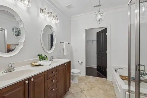 $424,900 | 3100 West End Circle, Unit 102, Nashville, TN 37203