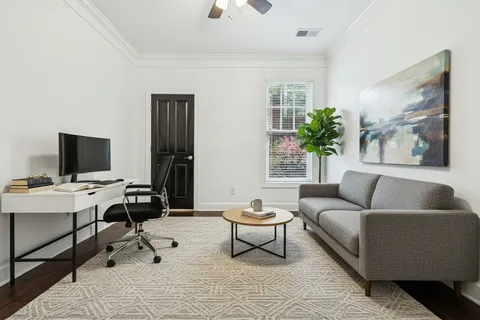 $424,900 | 3100 West End Circle, Unit 102, Nashville, TN 37203