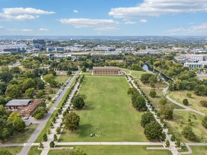 $424,900 | 3100 West End Circle, Unit 102, Nashville, TN 37203