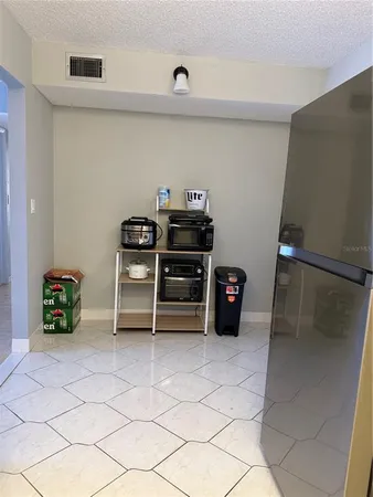 $184,900 | 2688 Pine Ridge Way North, Unit A2, Palm Harbor, FL 34684