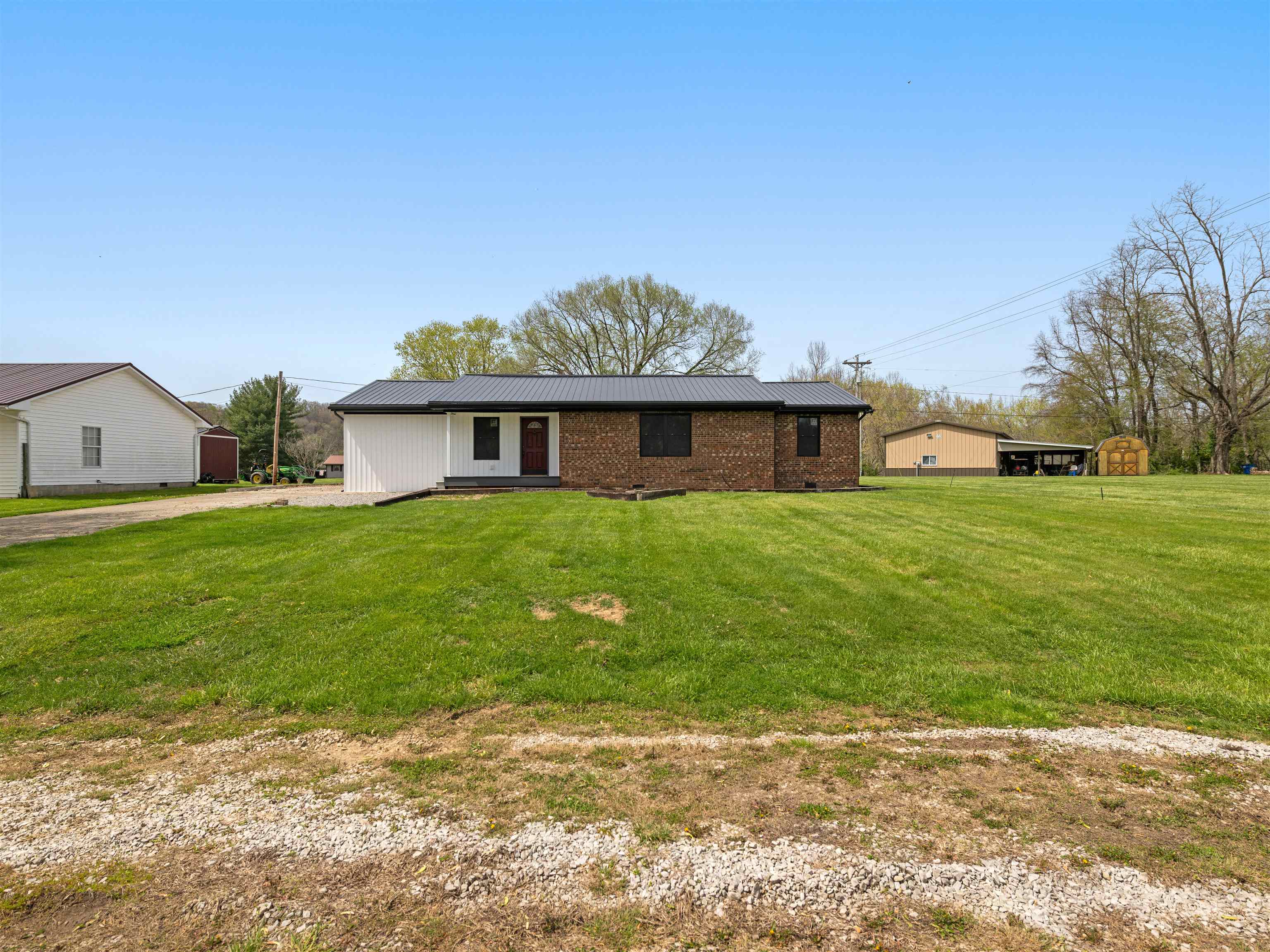 734 Cardinal Pt Road Greenup, KY 41144 - Photo 1 of 26 Gallery Image 1