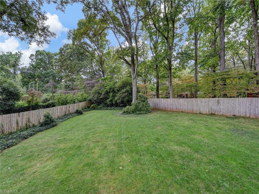 798 Hertford Road Winston-Salem, NC 27104 - Photo 36 of 36 The backyard