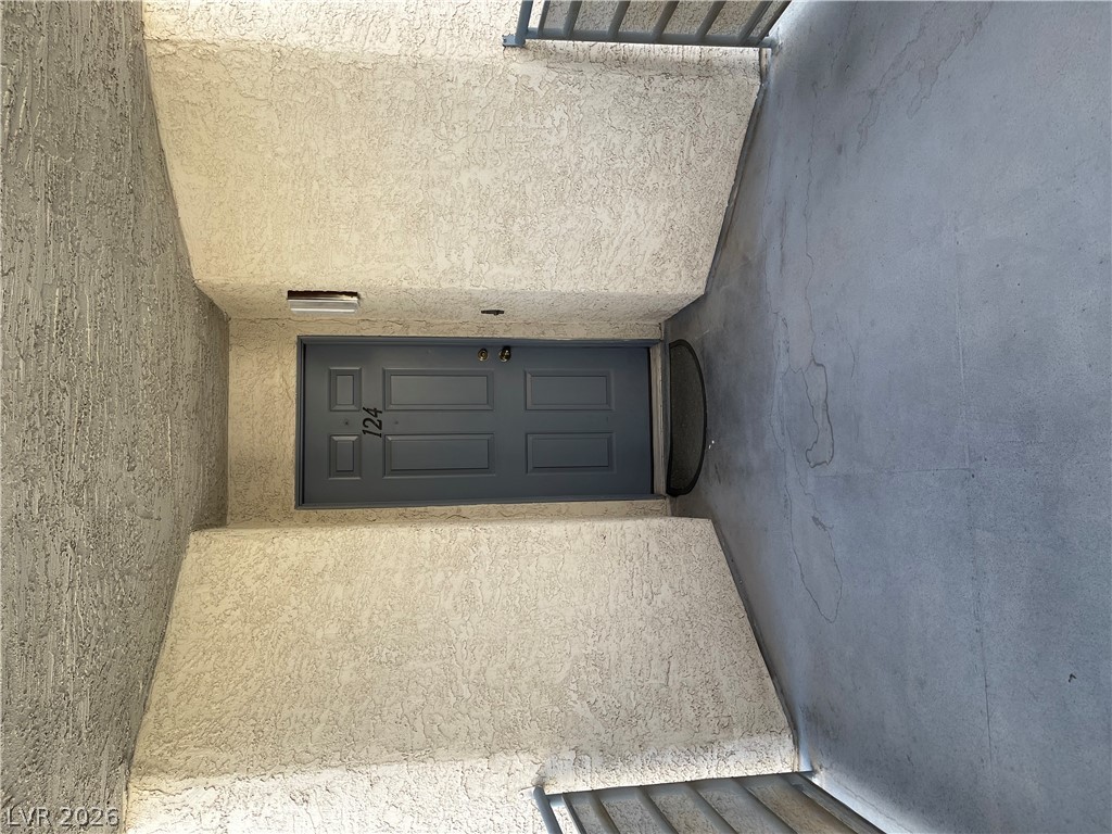 6250 West Flamingo Road, Unit 142 Las Vegas, NV 89103 - Photo 2 of 3 A welcoming entry invites you home.