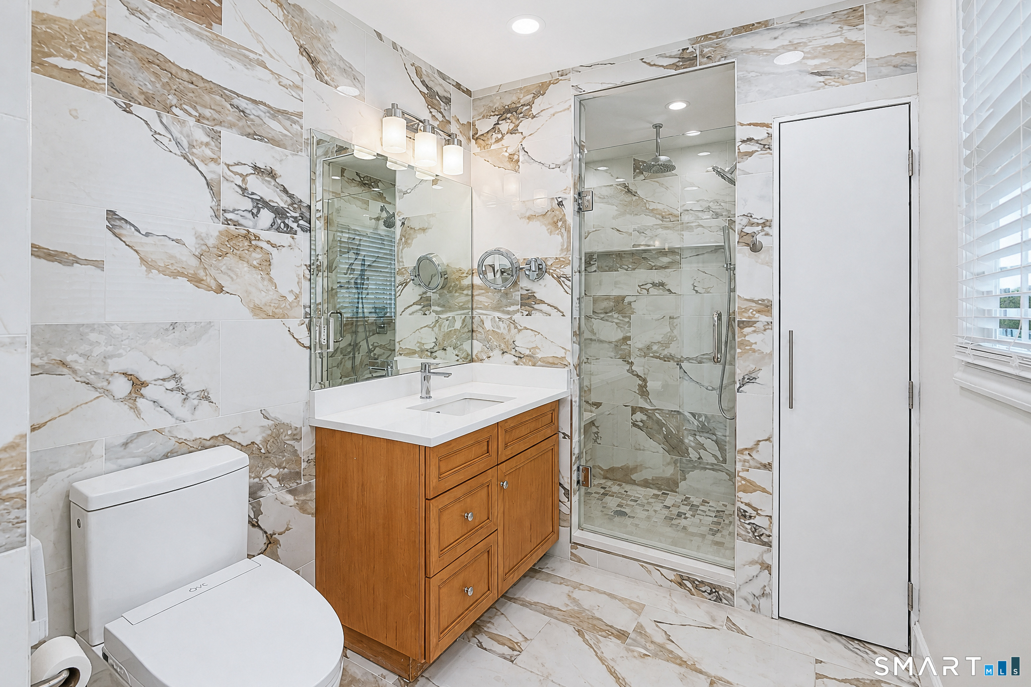47 Middle River Road Danbury, CT 06811 - Photo 16 of 33 Gallery Image 16