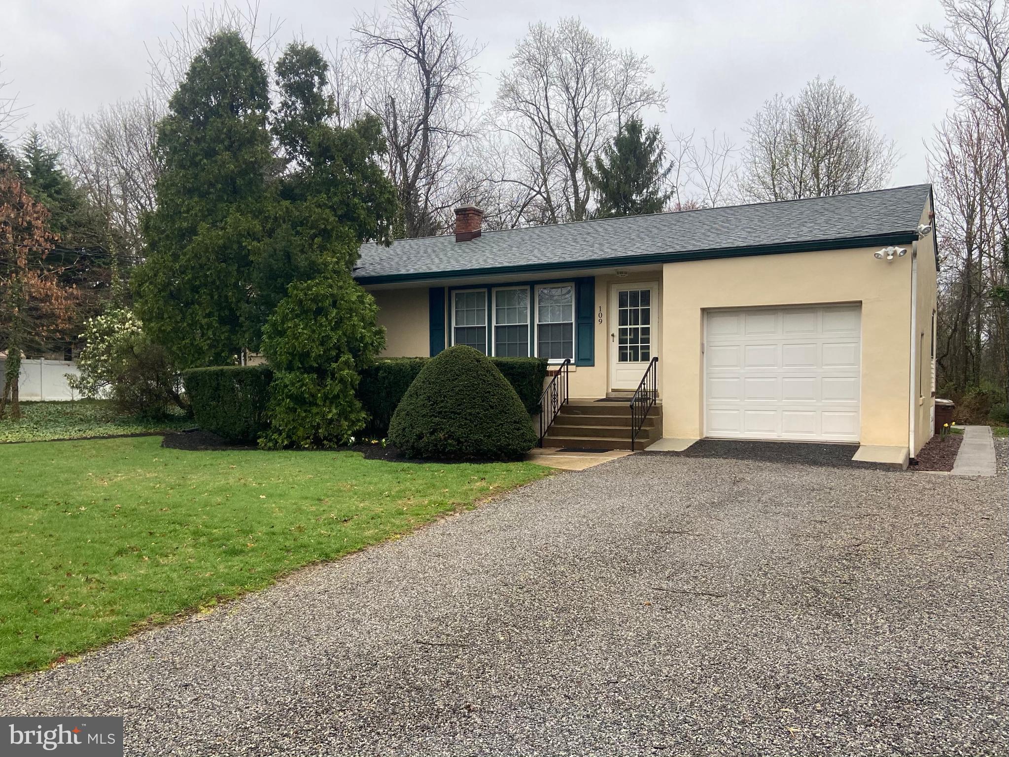109 Hedding Road Bordentown, NJ 08505 - Photo 1 of 1 Gallery Image 1