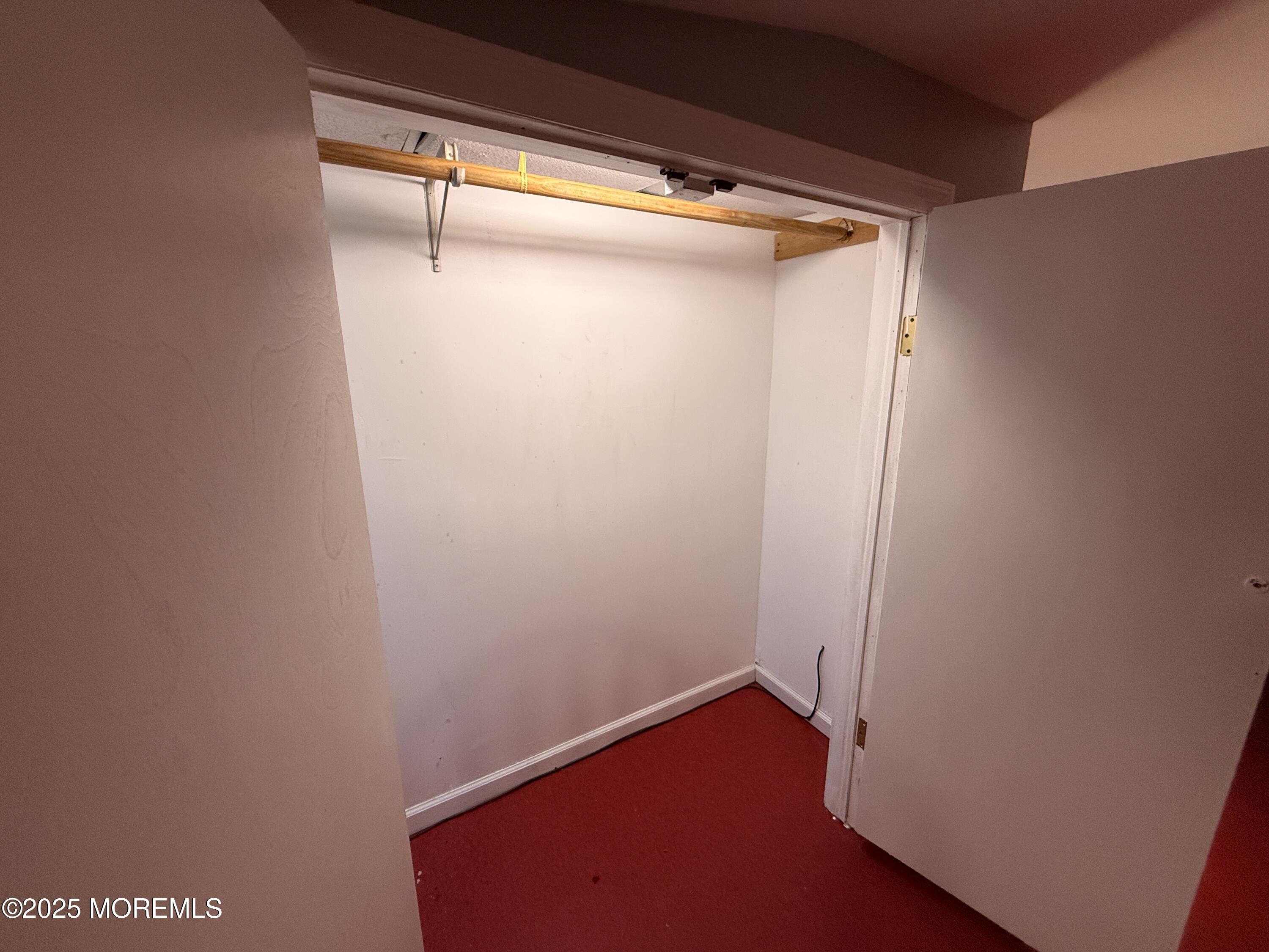 1811 Bellmore Street Oakhurst, NJ 07755 - Photo 28 of 49 a view of small space