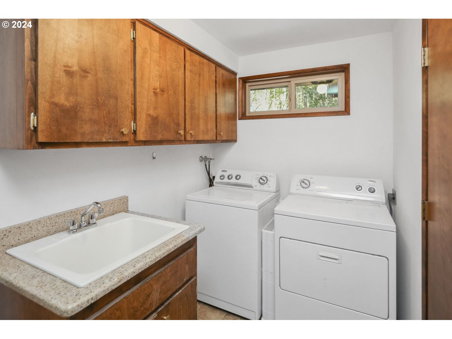 24760 Demming Ridge Road Elmira, OR 97437 - Photo 26 of 36 Gallery Image 26