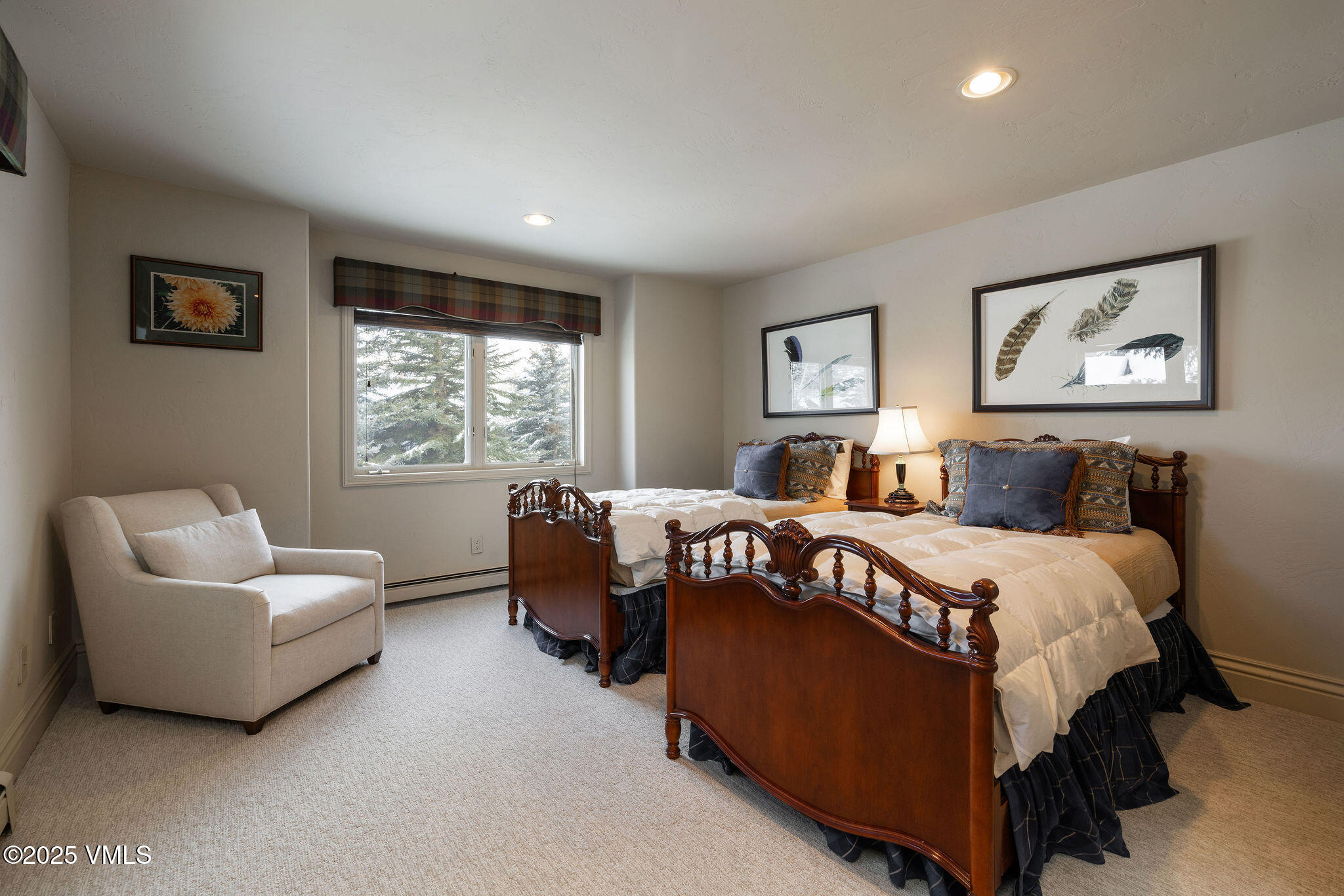 63 Dakota Park Edwards, CO 81632 - Photo 12 of 16 63_dakota_park_interior_bed02