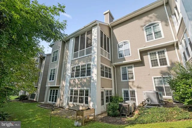 a house view with a outdoor space