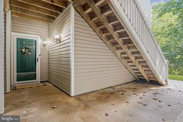 a view of a basketball court