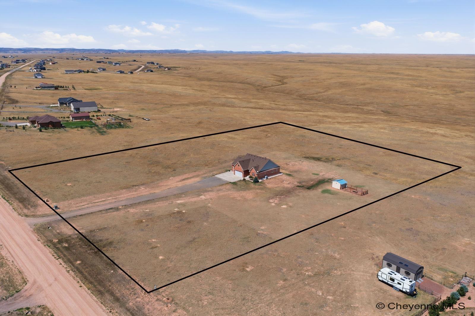 1514 Scenic Ridge Drive Cheyenne, WY 82009 - Photo 2 of 36 Gallery Image 2