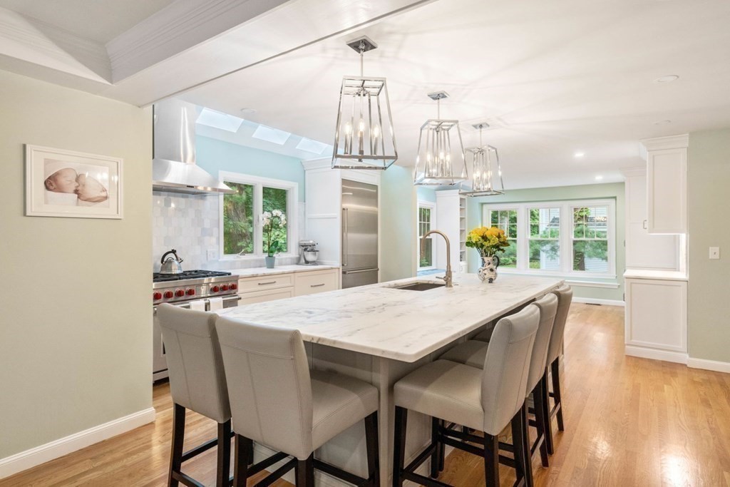 24 Damien Road Wellesley, MA 02481 - Photo 12 of 38