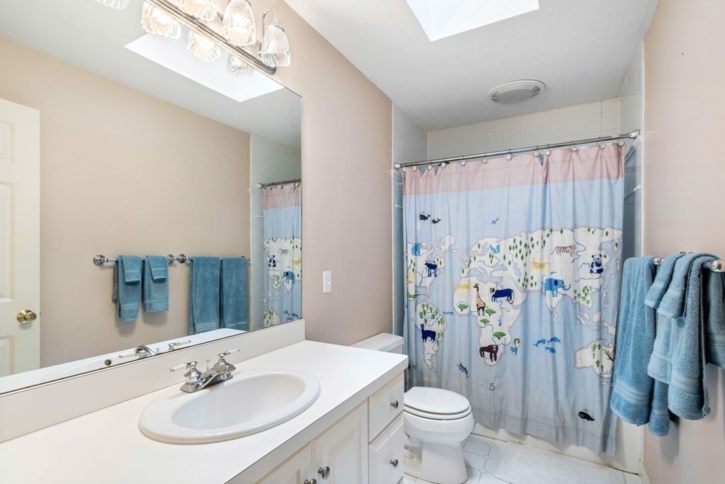 24 Damien Road Wellesley, MA 02481 - Photo 22 of 38