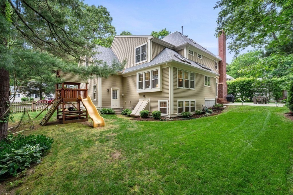 24 Damien Road Wellesley, MA 02481 - Photo 37 of 38