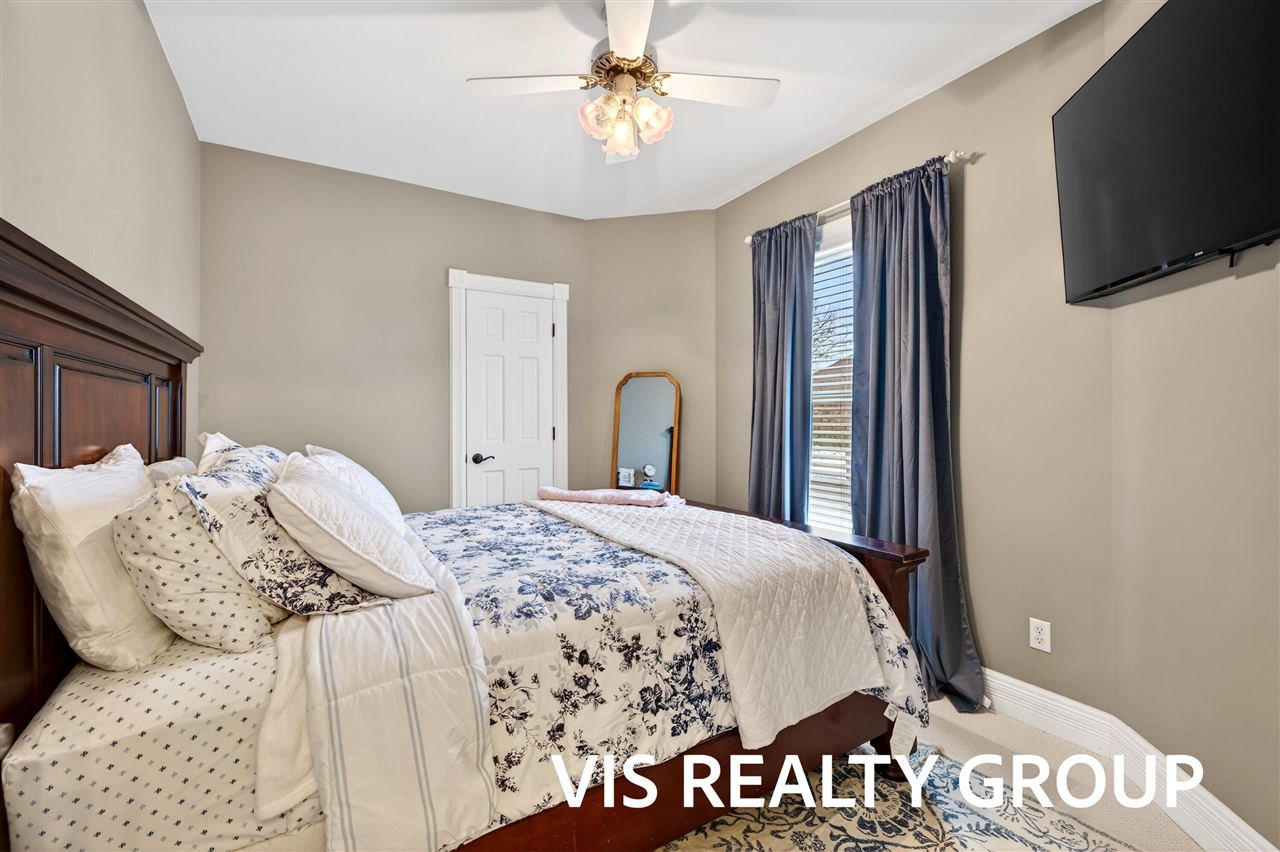 223 East Savidge Street Spring Lake, MI 49456 - Photo 52 of 72