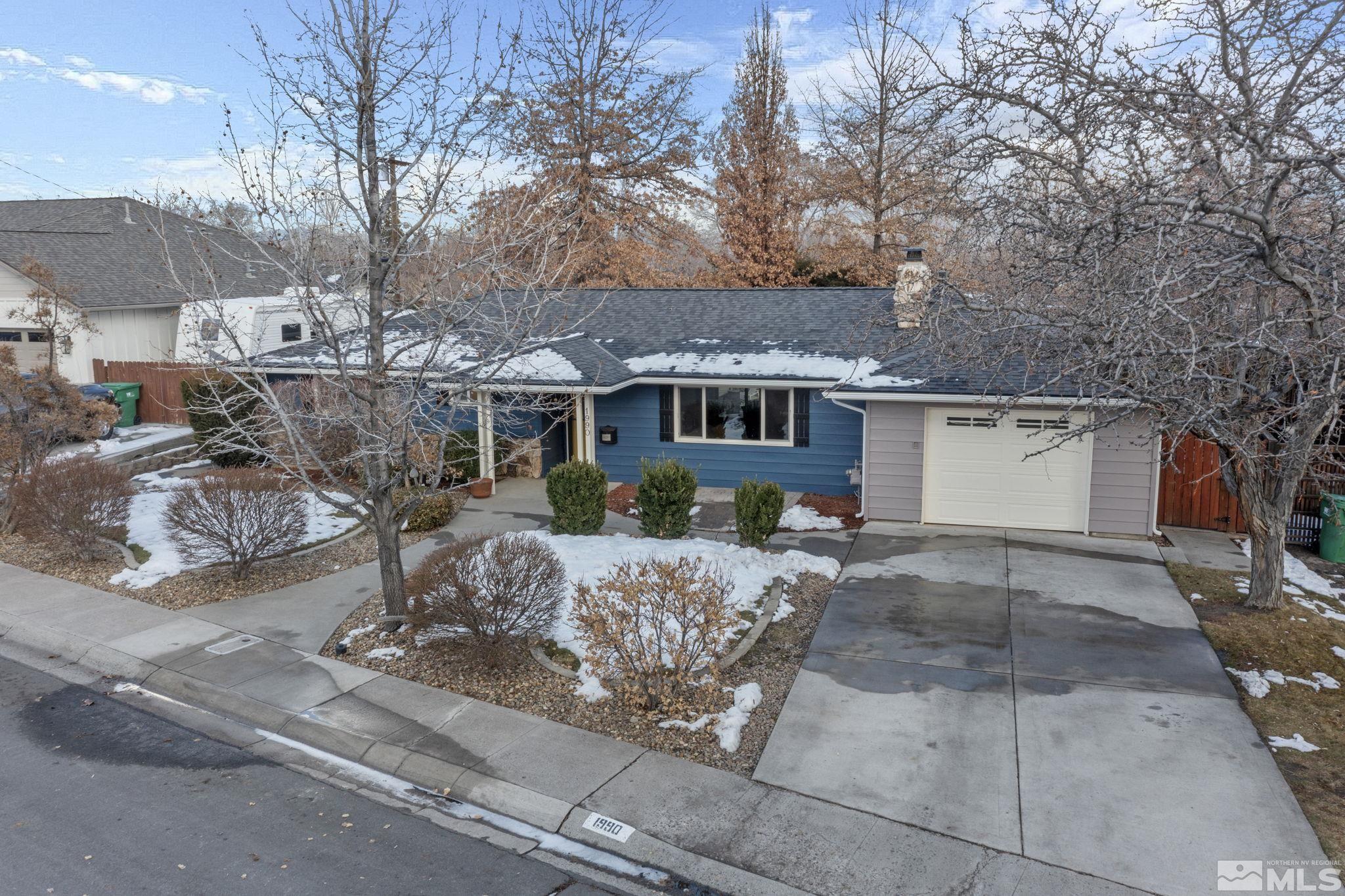 1990 Margot Circle Reno, NV 89509 - Photo 7 of 40 Photo 7