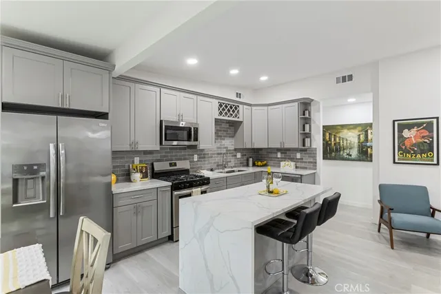 $989,000 | 7335 Kyle Street, Tujunga, CA 91042