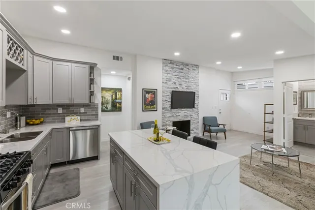 $989,000 | 7335 Kyle Street, Tujunga, CA 91042