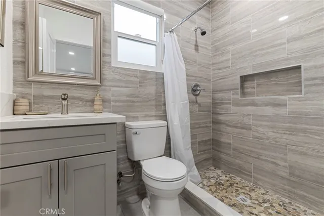 $989,000 | 7335 Kyle Street, Tujunga, CA 91042