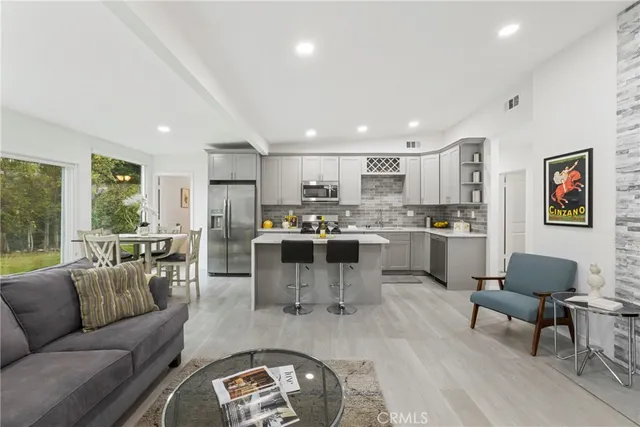 $989,000 | 7335 Kyle Street, Tujunga, CA 91042