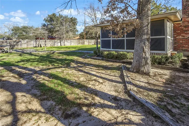$300,000 | 3601 Brighton Drive, Bryan, TX 77802