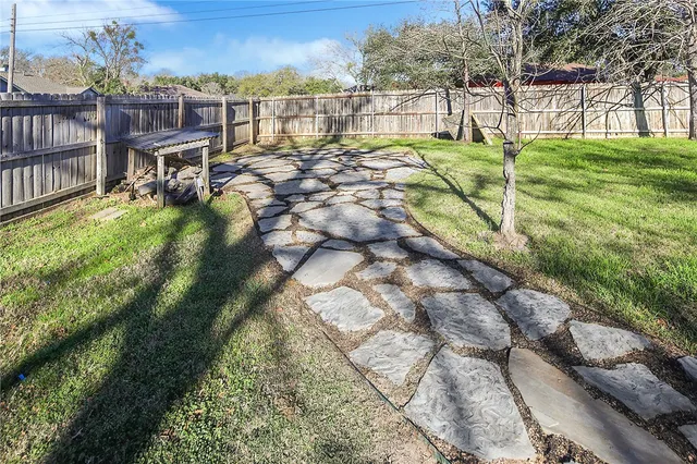 $300,000 | 3601 Brighton Drive, Bryan, TX 77802