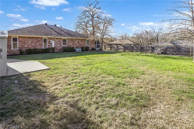$300,000 | 3601 Brighton Drive, Bryan, TX 77802