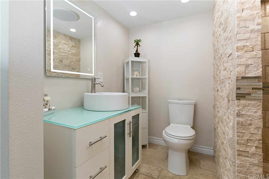 10608 Lindale Street Norwalk, CA 90650 - Photo 9 of 30