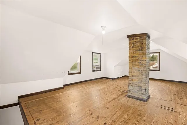 $84,000 | 118 1st Street, Hollsopple, PA 15935