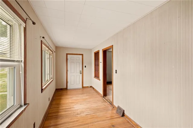 $84,000 | 118 1st Street, Hollsopple, PA 15935