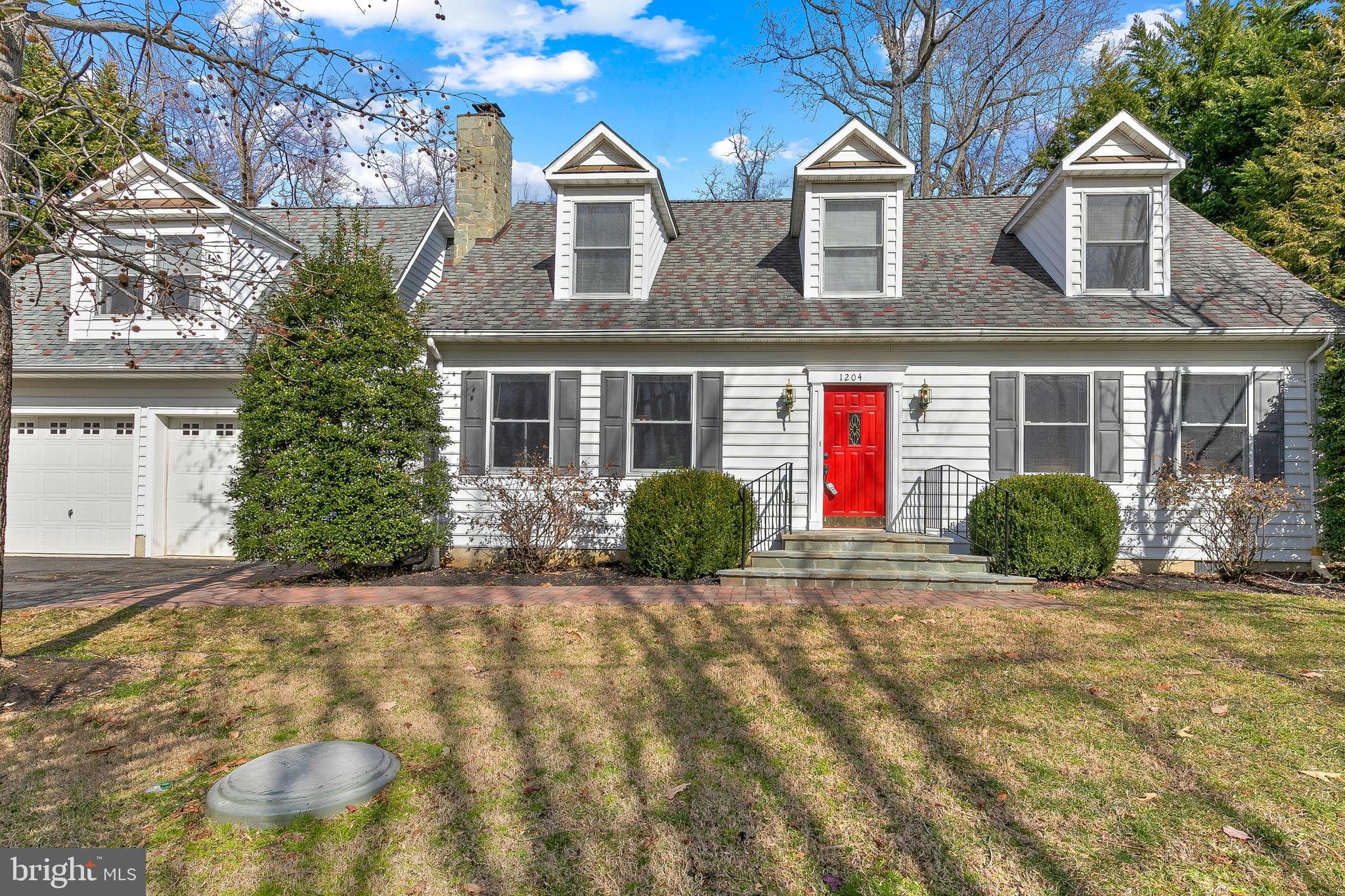 1204 Locust Lane Edgewater, MD 21037 - Photo 2 of 43 Exterior Front