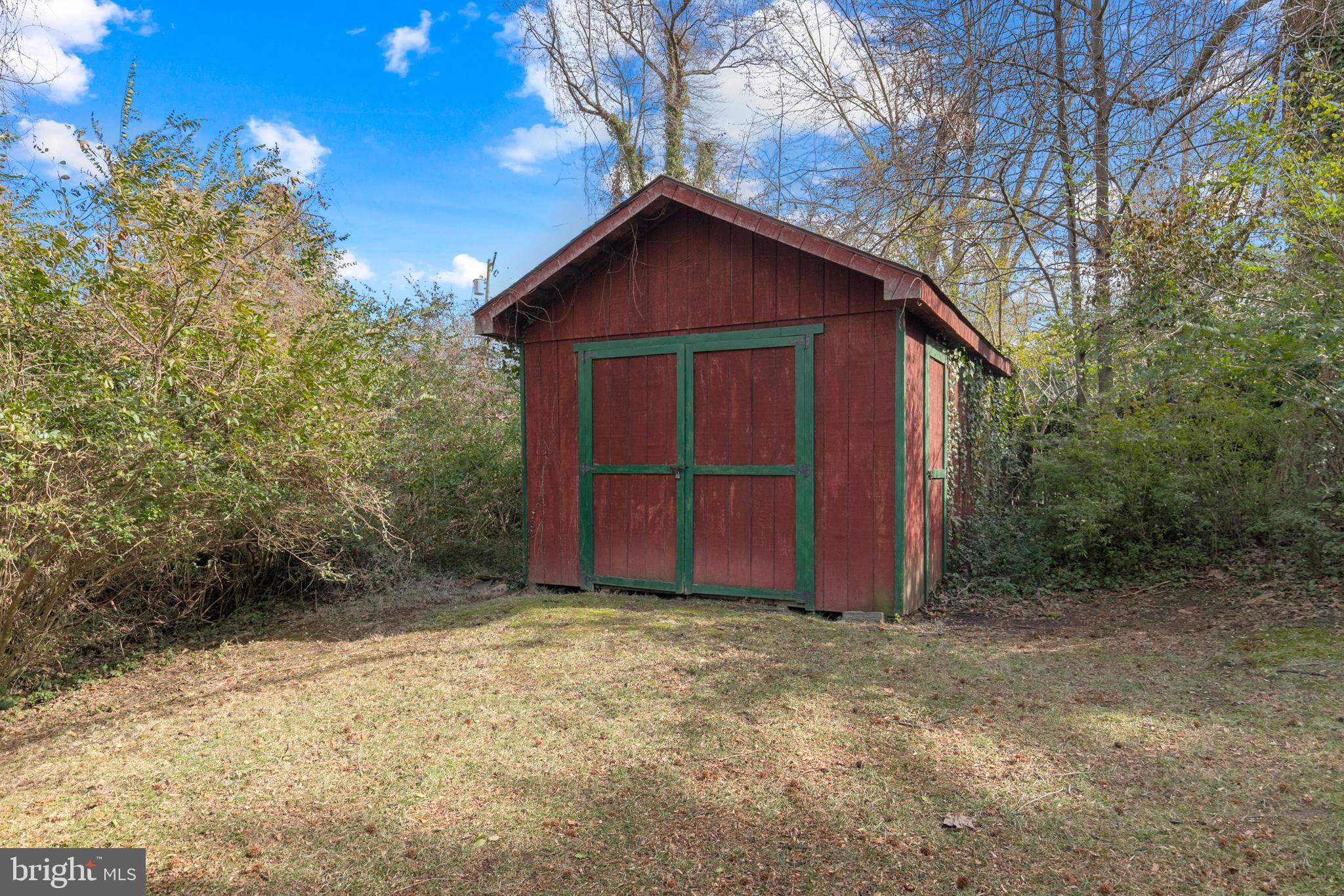 1204 Locust Lane Edgewater, MD 21037 - Photo 31 of 43 Shed