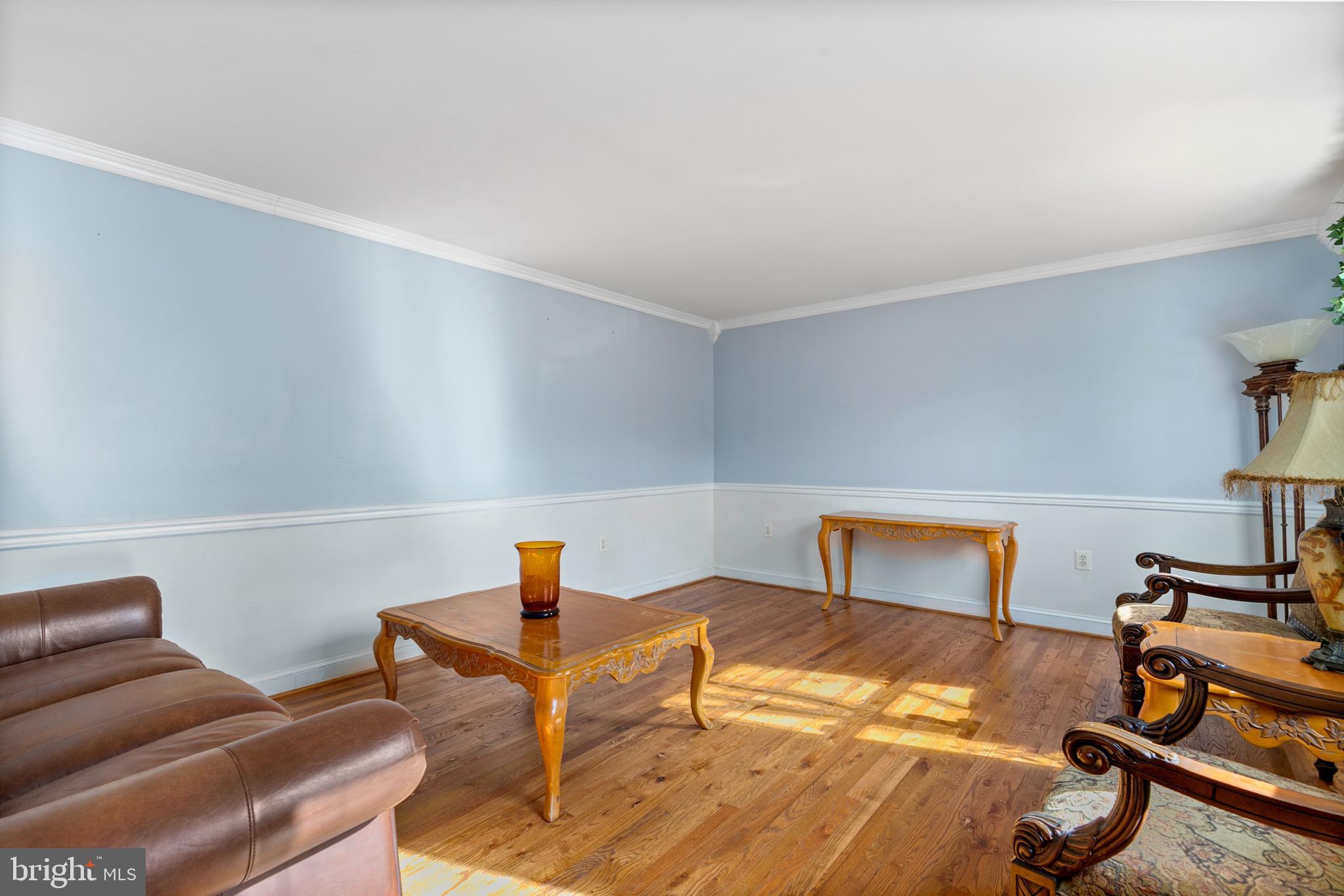 1204 Locust Lane Edgewater, MD 21037 - Photo 5 of 43 Living Room (alt view)