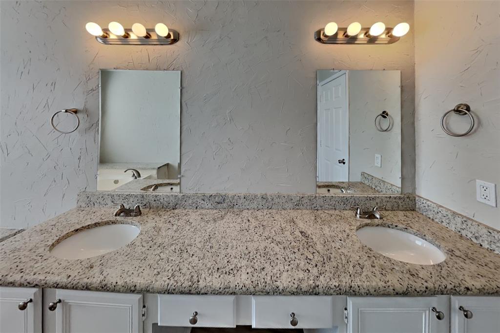 7100 Layla Road Arlington, TX 76016 - Photo 12 of 21 Gallery Image 12