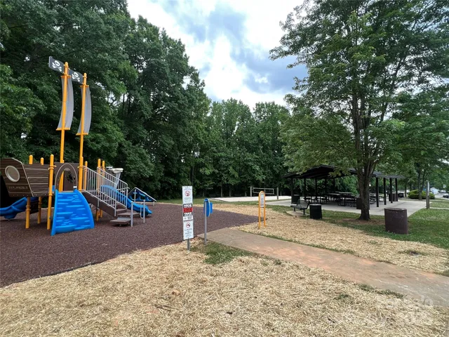 $459,000 | 2605 Lamplighter Drive, Kannapolis, NC 28081