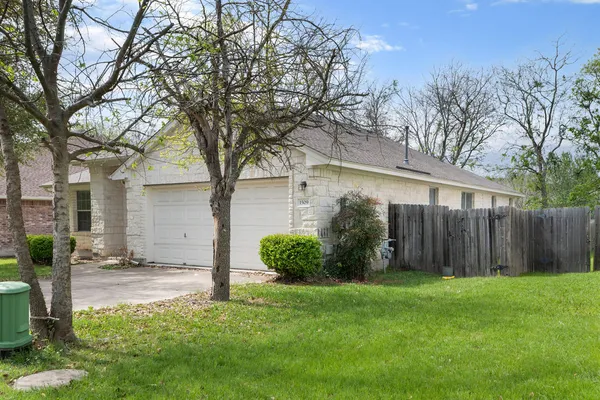 $2,195 | 1509 Weatherford Drive, Austin, TX 78753