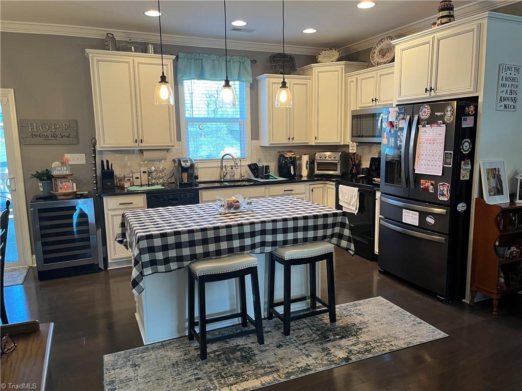3040 County Farm Road Gibsonville, NC 27249 - Photo 9 of 37 Gallery Image 9