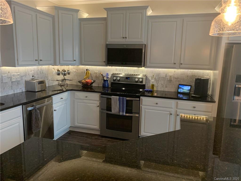 1003 Angelica Lane Tega Cay, SC 29708 - Photo 4 of 5 Gallery Image 4