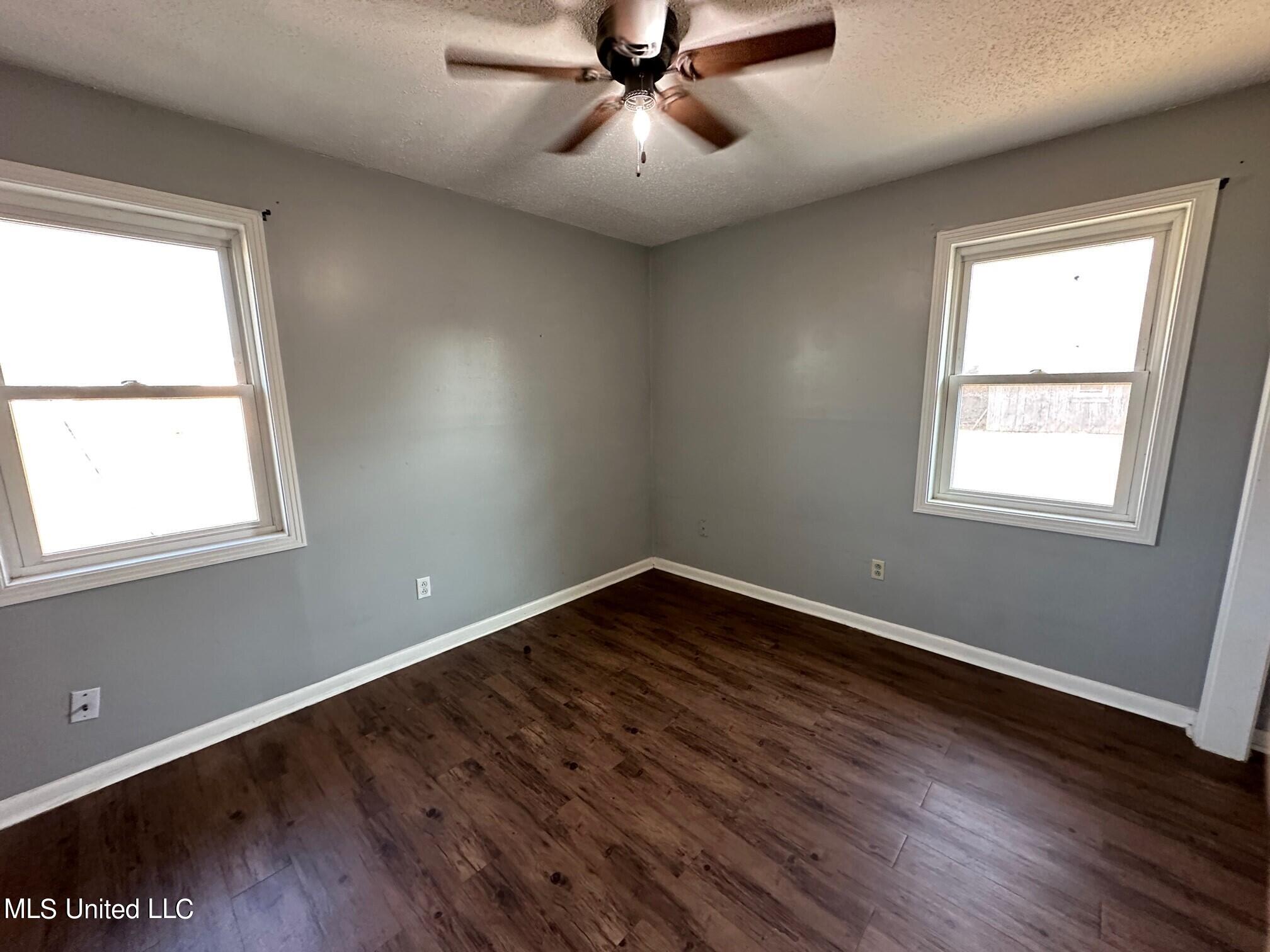 411 Smith Road Cleveland, MS 38732 - Photo 7 of 10 Room 2