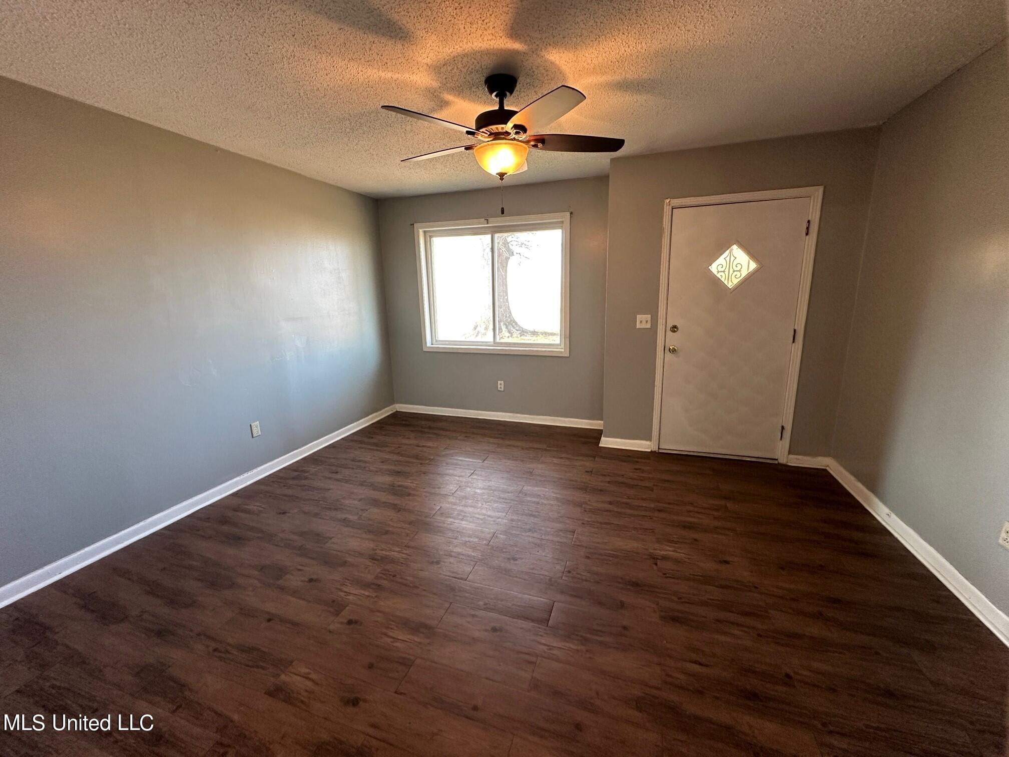 411 Smith Road Cleveland, MS 38732 - Photo 8 of 10 Room 3